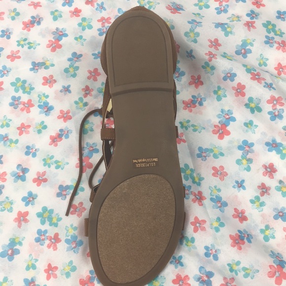 G by GUESS Brown Lace Up Lewy Gladiator Sandal - Picture 8 of 8